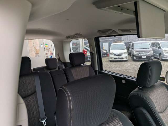 日産 セレナ ２．０ ハイウェイスター Ｖセレクション＋ＳＡＦＥＴＹＩＩ Ｓ－ＨＹＢＲＩＤ H27年 (関東) 99