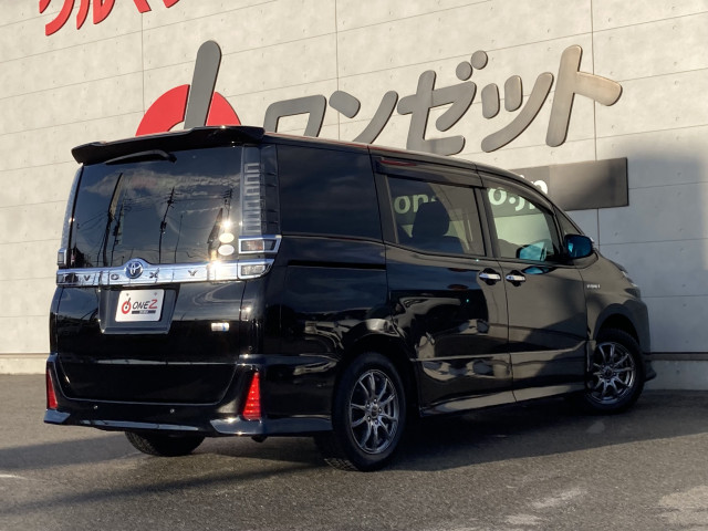 トヨタ ヴォクシー １．８ ハイブリッド ＺＳ 煌ＩＩ R1年 () 99