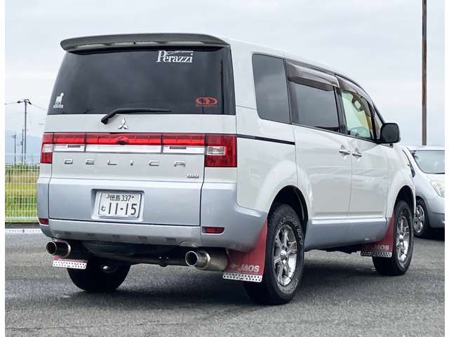 三菱 デリカ　Ｄ：５ ２．２ Ｄ プレミアム ディーゼルターボ ４ＷＤ H28年 (四国) 99