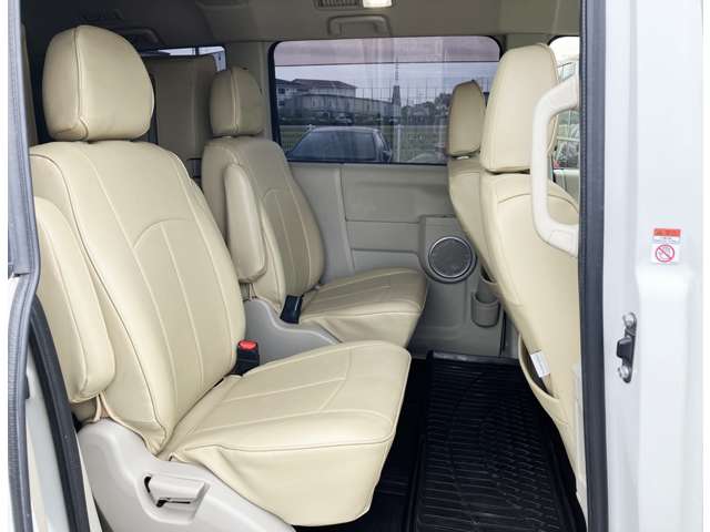三菱 デリカ　Ｄ：５ ２．２ Ｄ プレミアム ディーゼルターボ ４ＷＤ H28年 (四国) 99