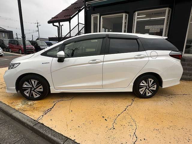 ホンダ シャトル １．５ ハイブリッド ホンダセンシング R3年 (関東) 99