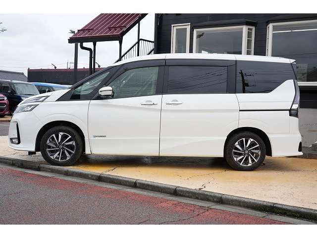 日産 セレナ １．２ Ｅ－ＰＯＷＥＲ ハイウェイスター Ｇ R1年 (関東) 99