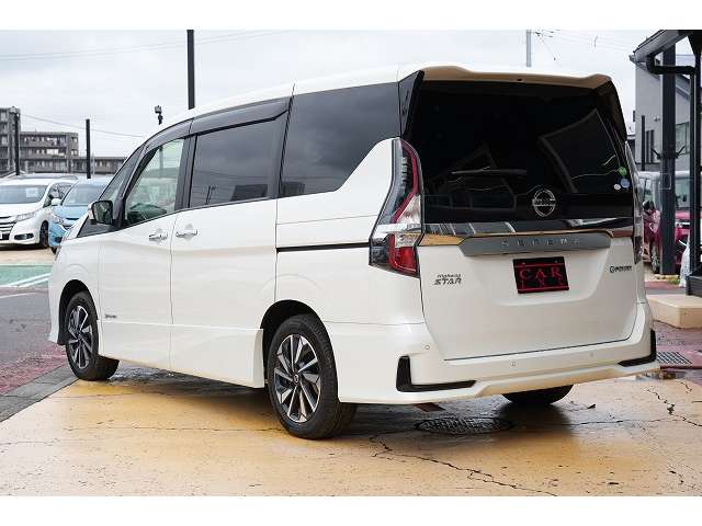 日産 セレナ １．２ Ｅ－ＰＯＷＥＲ ハイウェイスター Ｇ R1年 (関東) 99