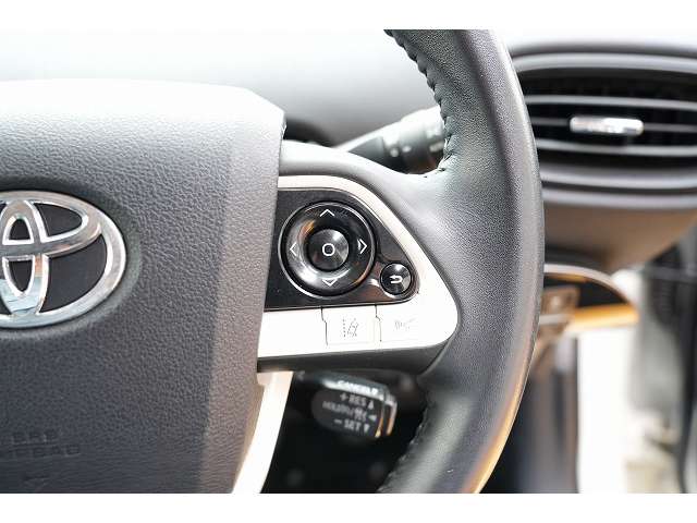 トヨタ プリウス １．８ Ｓ セーフティ プラス H29年 (関東) 99