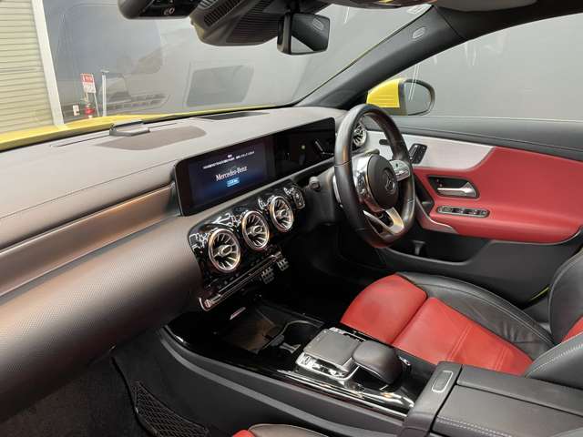 メルセデスベンツ ＣＬＡクラス ＣＬＡ２００Ｄ ＡＭＧライン ディーゼルターボ R1年 (関東) 99