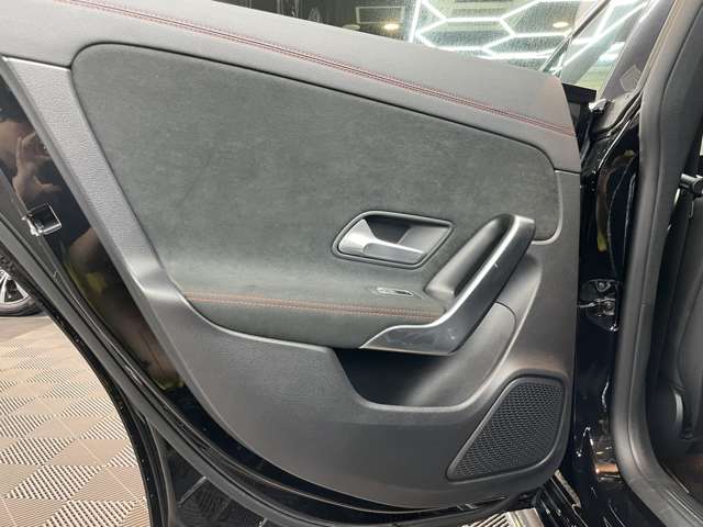 メルセデスベンツ ＣＬＡクラス ＣＬＡ２００Ｄ ＡＭＧライン ディーゼルターボ R2年 (関東) 99