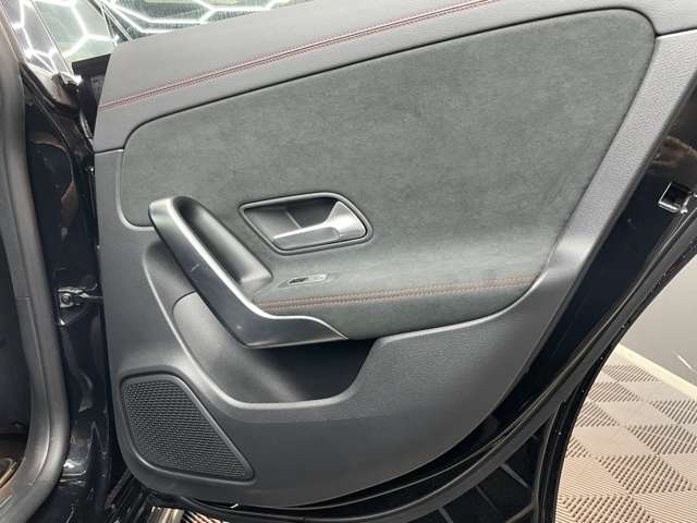 メルセデスベンツ ＣＬＡクラス ＣＬＡ２００Ｄ ＡＭＧライン ディーゼルターボ R2年 (関東) 99