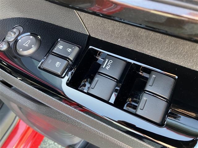 ホンダ Ｎ　ＢＯＸ カスタム ６６０ Ｇ ＥＸ ターボ ホンダセンシング R1年 (九州・沖縄) 99