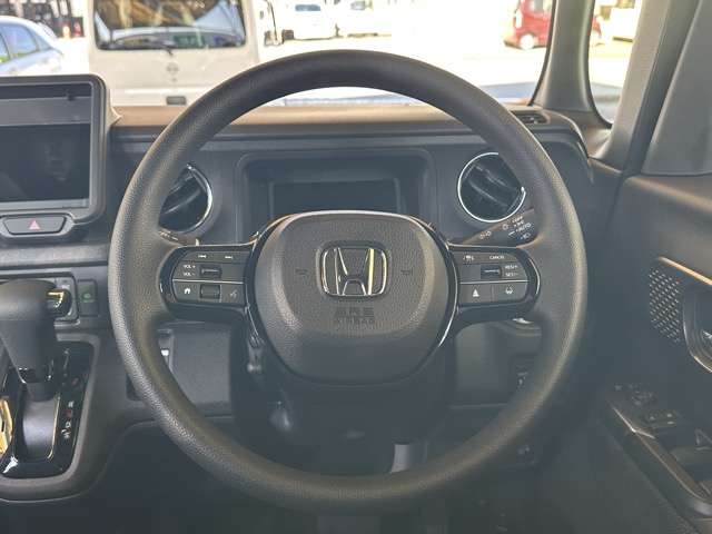 ホンダ Ｎ　ＢＯＸ カスタム ６６０ R8年 () 99