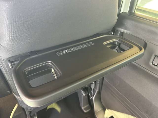 ホンダ Ｎ　ＢＯＸ カスタム ６６０ R8年 () 99