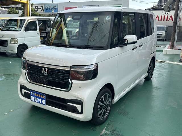 ホンダ Ｎ　ＢＯＸ カスタム ６６０ R8年 () 99