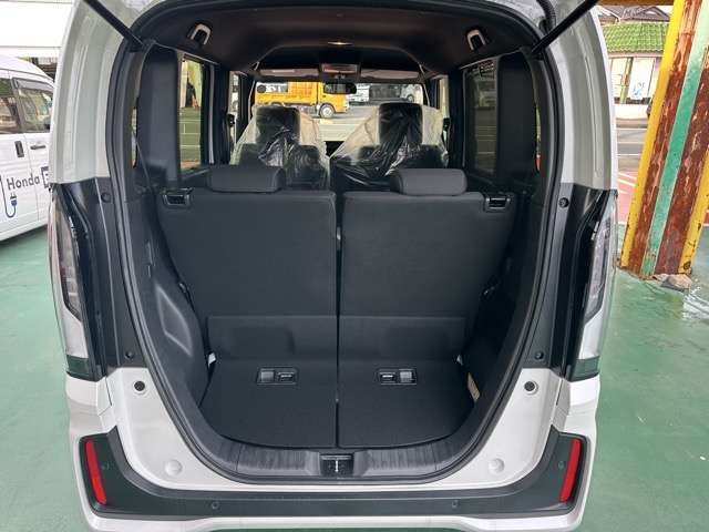 ホンダ Ｎ　ＢＯＸ カスタム ６６０ R8年 () 99