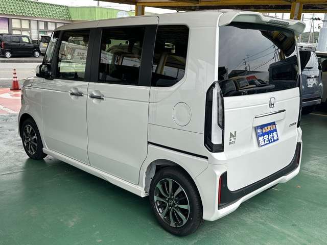 ホンダ Ｎ　ＢＯＸ カスタム ６６０ R8年 () 99
