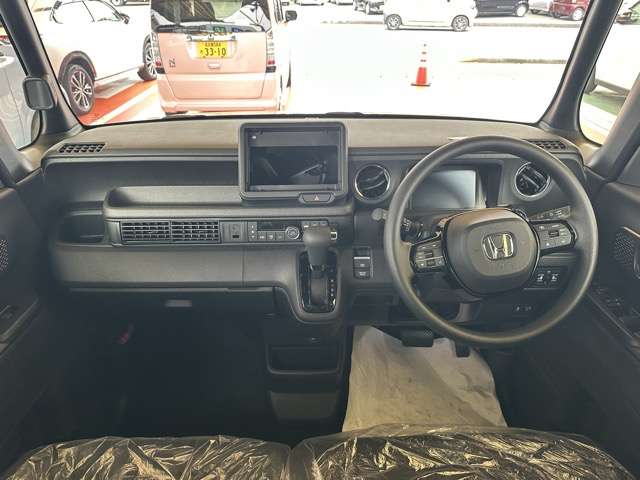 ホンダ Ｎ　ＢＯＸ カスタム ６６０ R8年 () 99