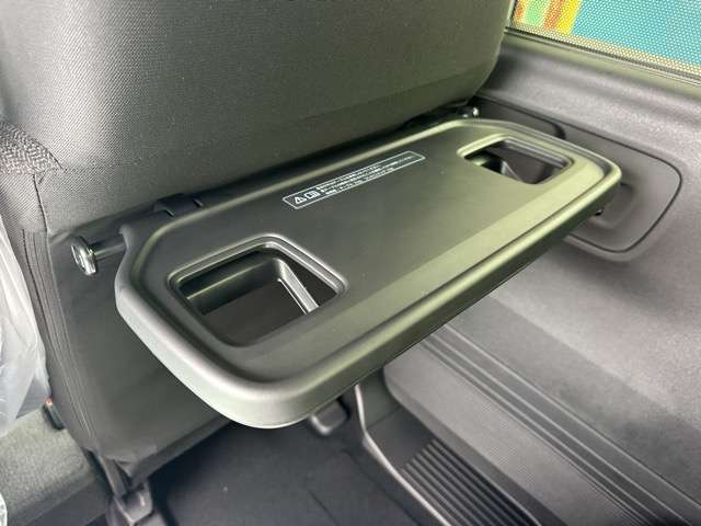 ホンダ Ｎ　ＢＯＸ カスタム ６６０ R8年 () 99