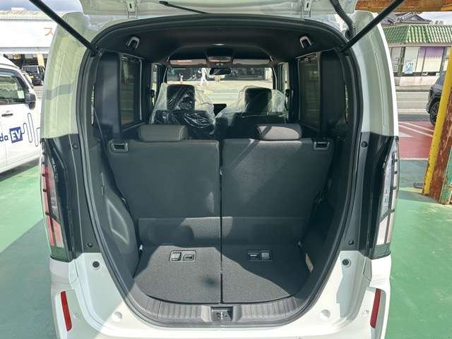 ホンダ Ｎ　ＢＯＸ カスタム ６６０ R8年 () 99