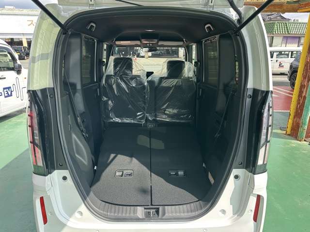 ホンダ Ｎ　ＢＯＸ カスタム ６６０ R8年 () 99
