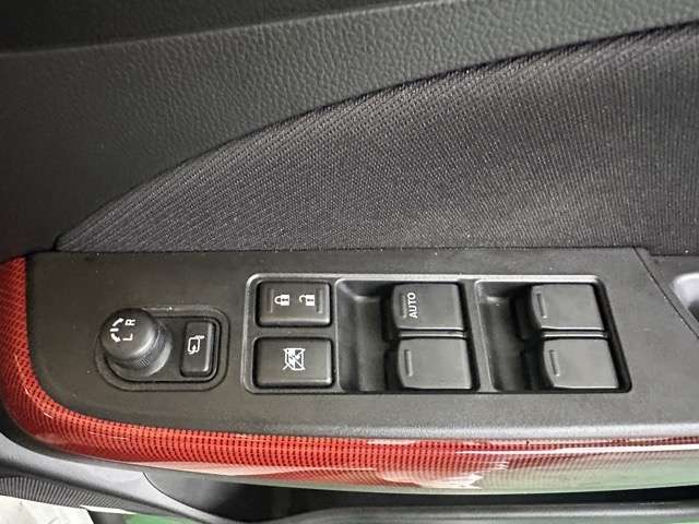 スズキ スイフト スポーツ １．４ R3年 () 99