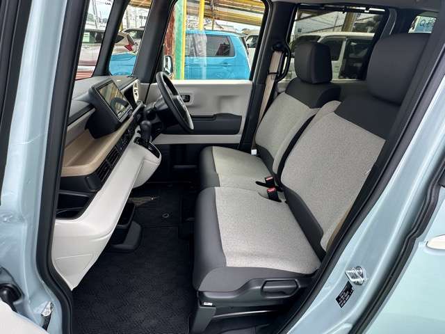 ホンダ Ｎ　ＢＯＸ ６６０ ファッションスタイル ２トーン R7年 () 99