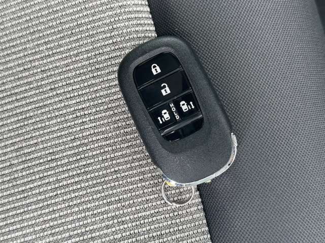 ホンダ Ｎ　ＢＯＸ ６６０ ファッションスタイル ２トーン R7年 () 99