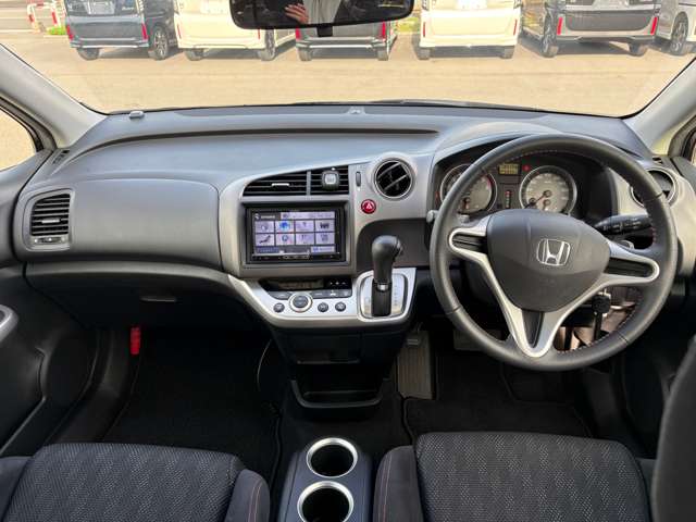 ホンダ ストリーム １．８ ＲＳＺ H23年 (東海) 99