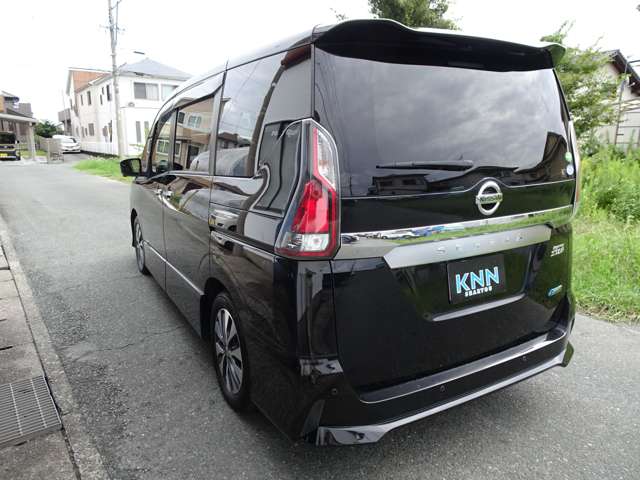 日産 セレナ ２．０ ハイウェイスター H29年 (東海) 99