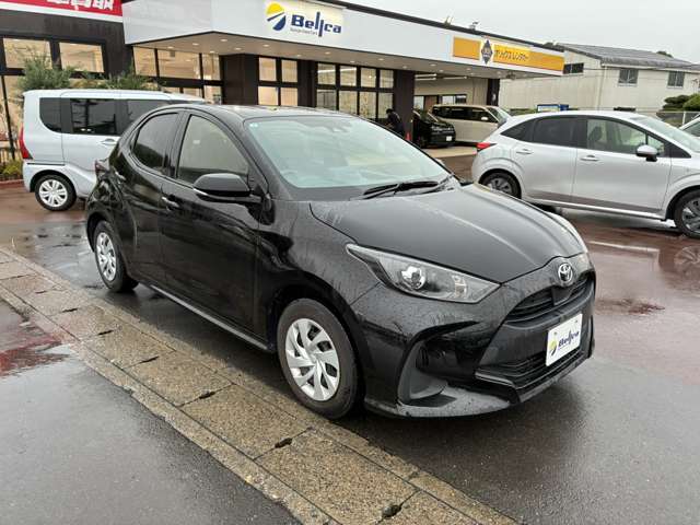 トヨタ ヤリス １．０ Ｘ R3年 (東海) 99