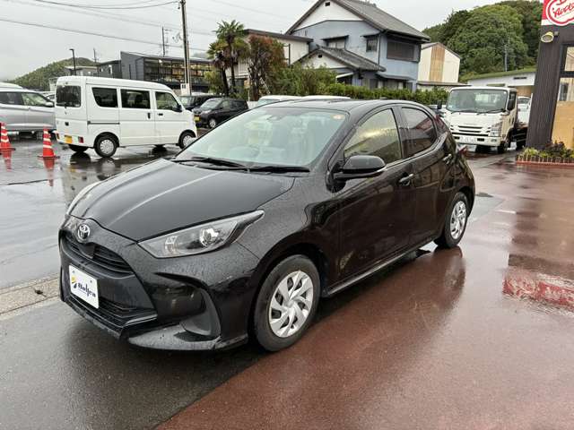 トヨタ ヤリス １．０ Ｘ R3年 (東海) 99
