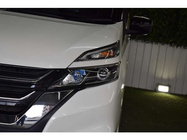 日産 セレナ ２．０ ハイウェイスター ４ＷＤ H28年 (北海道) 99
