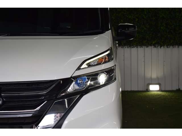 日産 セレナ ２．０ ハイウェイスター ４ＷＤ H28年 (北海道) 99