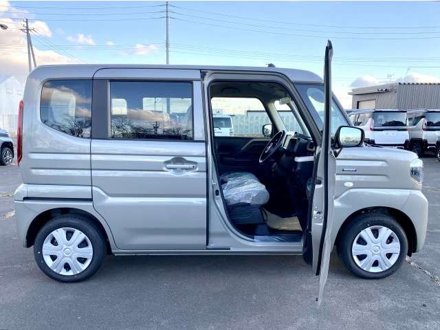 スズキ スペーシア ６６０ ハイブリッド Ｘ ４ＷＤ R7年 (北海道) 99