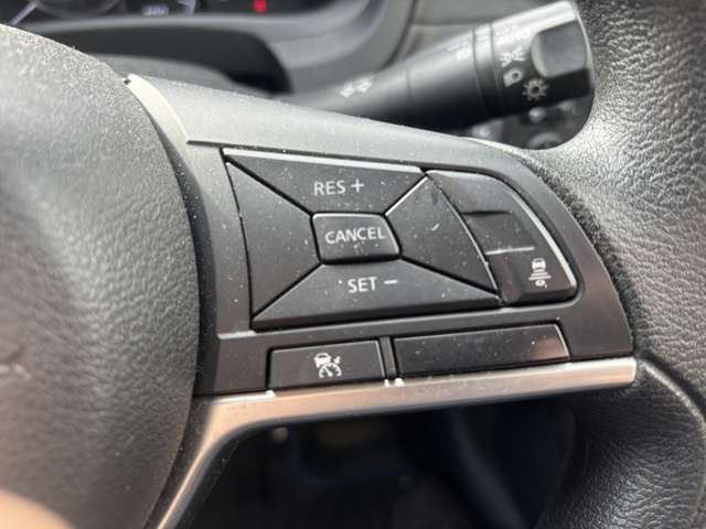 日産 ノート １．２ Ｅ－ＰＯＷＥＲ Ｘ H29年 (北海道) 99