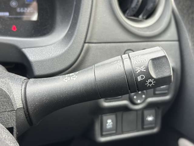 日産 ノート １．２ Ｅ－ＰＯＷＥＲ Ｘ H29年 (北海道) 99