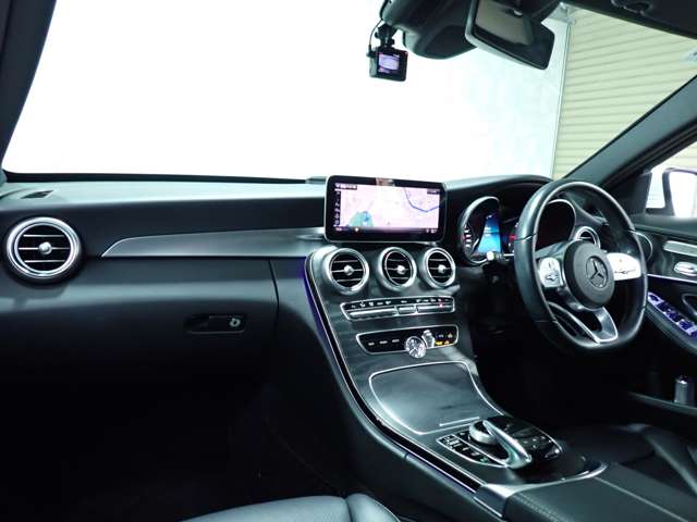 メルセデスベンツ Ｃクラス Ｃ２２０Ｄ アバンギャルド ＡＭＧライン ディーゼルターボ R1年 (九州・沖縄) 99