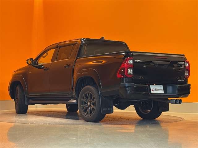 トヨタ ハイラックス ２．４ Ｚ ＧＲスポーツ ディーゼルターボ ４ＷＤ R4年 (近畿) 99