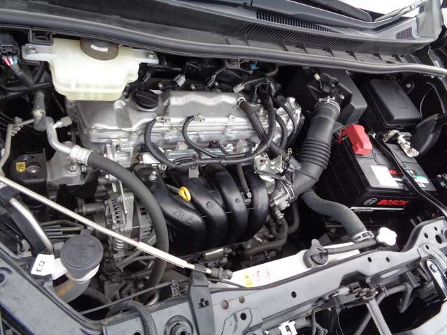 トヨタ ヴォクシー １．８ ハイブリッド ＺＳ 煌ＩＩ R1年 (関東) 99