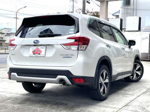 スバル フォレスター　ハイブリッド ２．０ アドバンス ４ＷＤ R1年 () 99