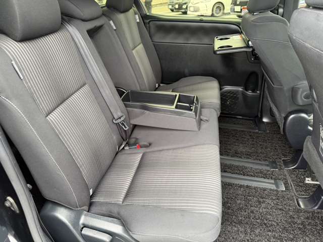 トヨタ ヴォクシー ２．０ ＺＳ 煌 ４ＷＤ H30年 (甲信越・北陸) 99