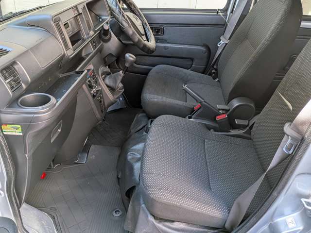トヨタ ピクシスバン ６６０ デラックス ハイルーフ ４ＷＤ H30年 (甲信越・北陸) 99
