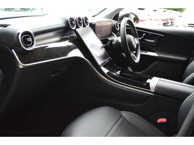 メルセデスベンツ ＧＬＣクラス ２２０ Ｄ ４マチック （ＩＳＧ搭載モデル） ディーゼルターボ ４ＷＤ R5年 (関東) 99