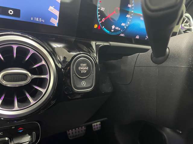 メルセデスベンツ Ｂクラス Ｂ１８０ ＡＭＧライン R1年 (関東) 99