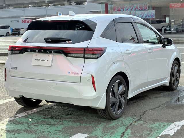 日産 ノートオーラ １．２ Ｇ ＦＯＵＲ ４ＷＤ R4年 (東北) 99