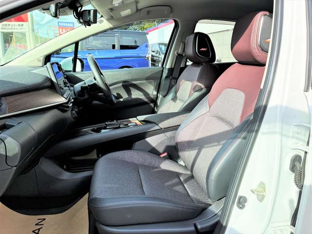 日産 ノートオーラ １．２ Ｇ ＦＯＵＲ ４ＷＤ R4年 (東北) 99