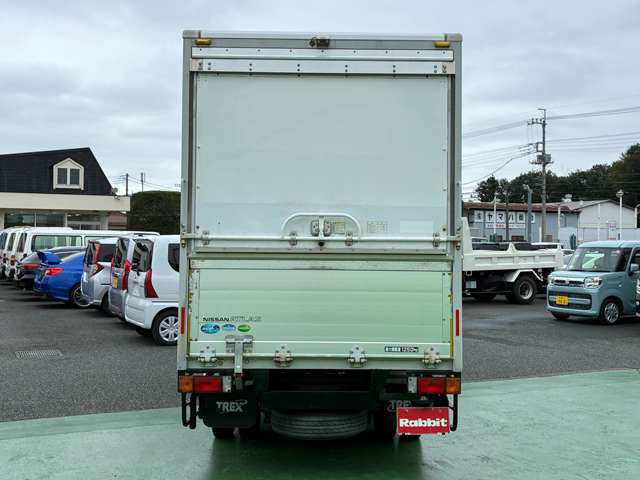 日産 アトラス ３．０Ｄターボ H28年 (関東) 99