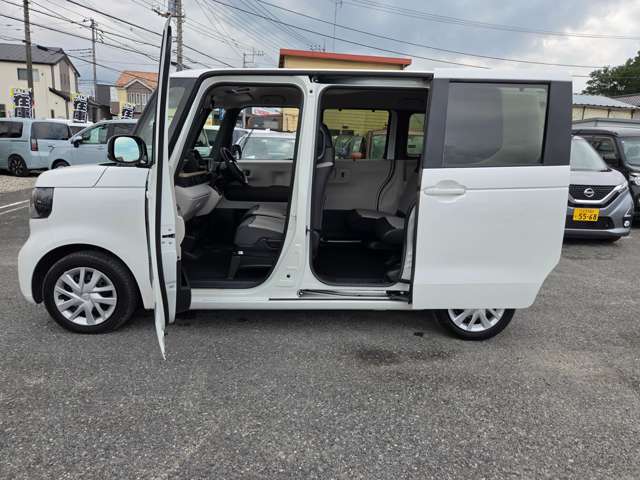 ホンダ Ｎ　ＢＯＸ ６６０ R5年 (関東) 99