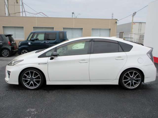 トヨタ プリウス １．８ Ｓ ツーリングセレクション Ｇ'Ｓ H24年 (関東) 99