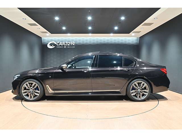 ＢＭＷ ７シリーズ Ｍ７６０ＬＩ Ｘドライブ ４ＷＤ R2年 (関東) 99