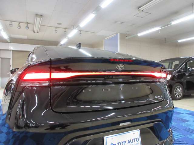 トヨタ プリウス ２．０ Ｚ R5年 (関東) 99