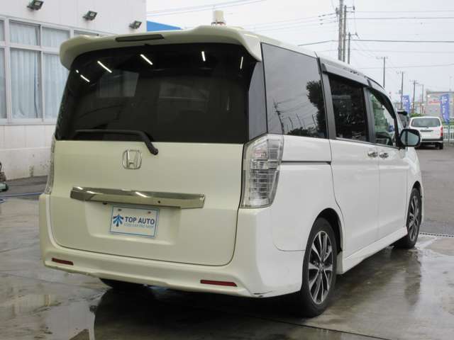 ホンダ ステップワゴン　スパーダ ２．０ スパーダ Ｚ クールスピリット H26年 (関東) 99