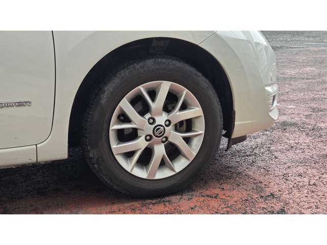 日産 ノート １．２ Ｅ－ＰＯＷＥＲ Ｘ R1年 (関東) 99